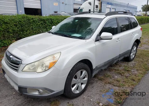 2010 Subaru Outback 2.5I Limited from USA, damaged, VIN 4S4BRCKC6A3362370